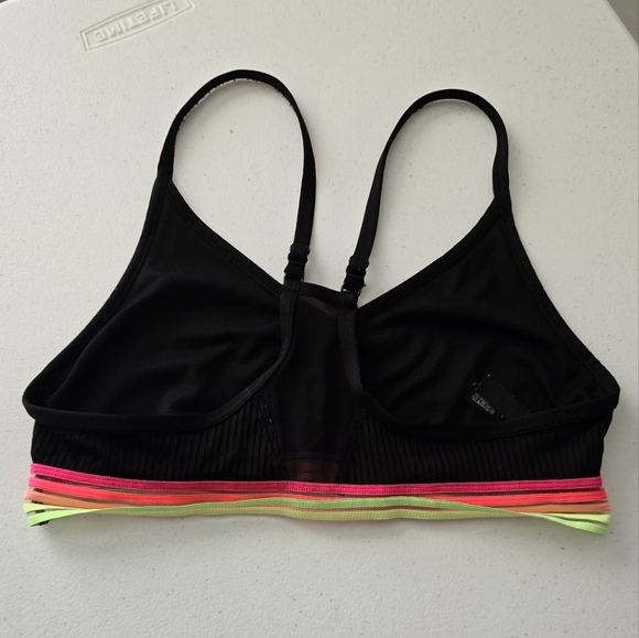 Pink Sport Ultimate lightly lined size S - Picture 3 of 9